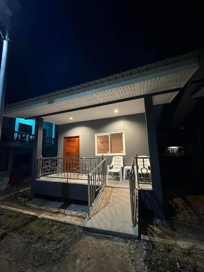 Pp. Valentine Bungalow ピピ島 エクステリア 写真